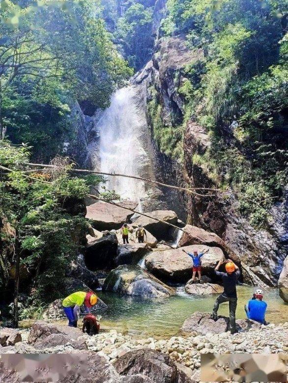 长郡梅溪湖中学：弘扬向上向善，传承红色基因